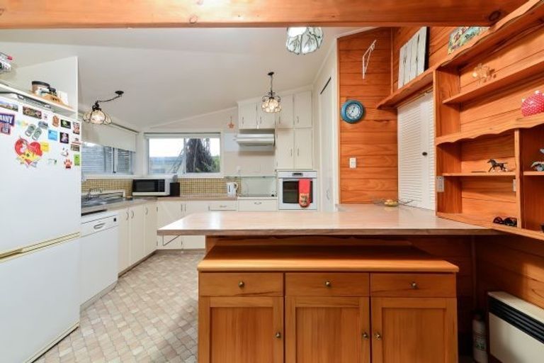 Photo of property in 35 Glen Lynne Avenue, Queenwood, Hamilton, 3210