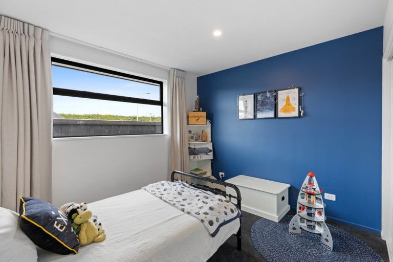 Photo of property in 39 Plover Avenue, Amberley, 7410