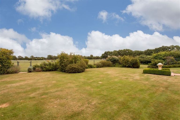 Photo of property in 9 Kilmuir Lane, Harewood, Christchurch, 8051