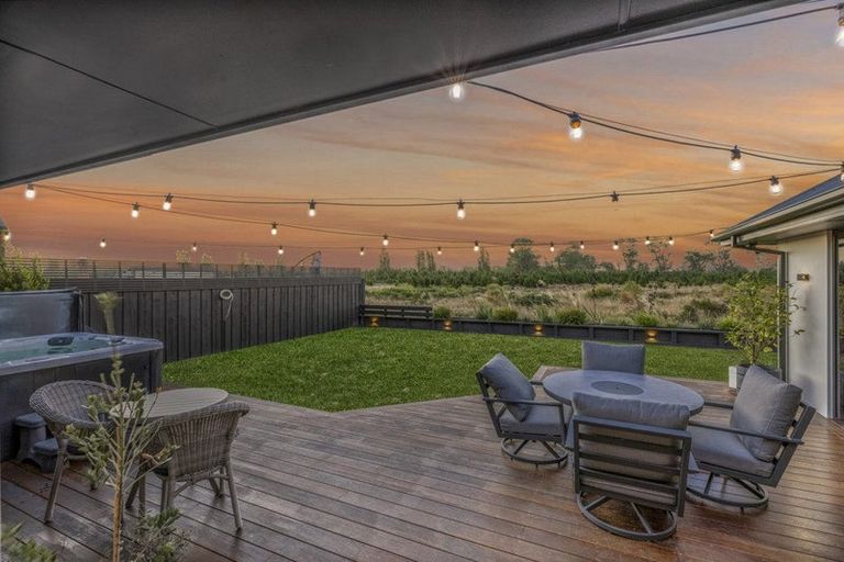 Photo of property in 55 Te Hurunui Drive, Pegasus, 7612