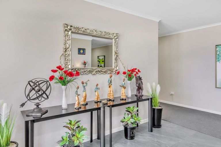 Photo of property in 71 Hokonui Drive, Gore, 9710