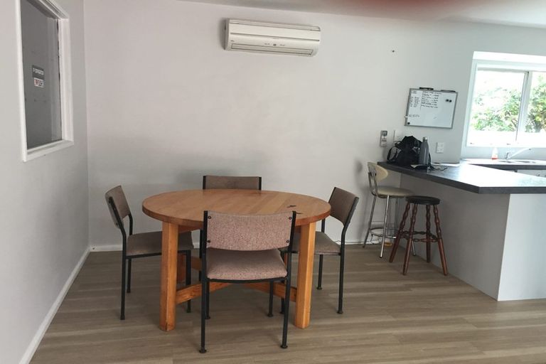 Photo of property in 14 Lochee Road, Upper Riccarton, Christchurch, 8041