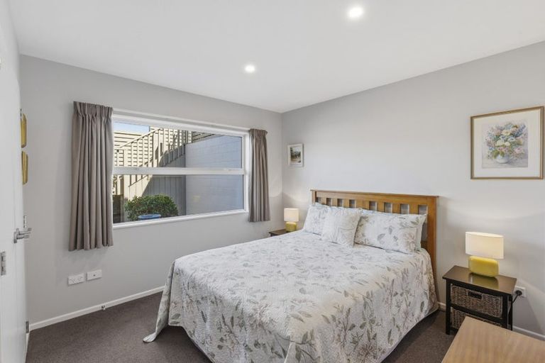 Photo of property in 91 Seaview Road, Paraparaumu Beach, Paraparaumu, 5032