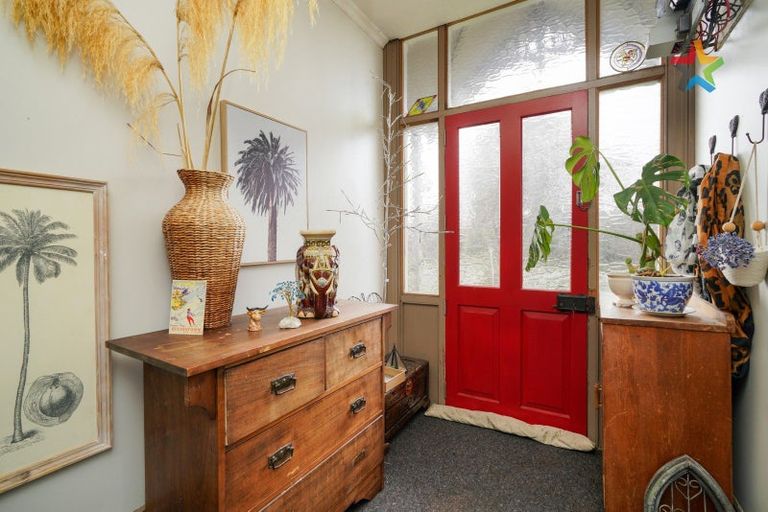 Photo of property in 57 Maitland Street, Strathern, Invercargill, 9812