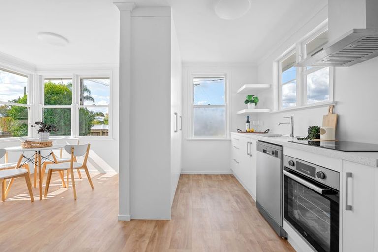 Photo of property in 29 Portal Crescent, Beerescourt, Hamilton, 3200