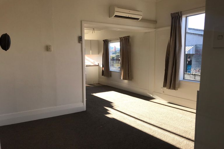 Photo of property in 140a Macandrew Road, South Dunedin, Dunedin, 9012