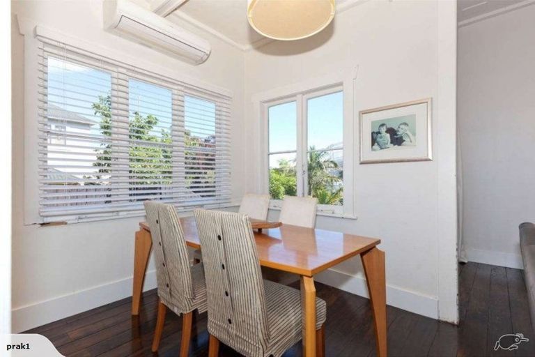 Photo of property in 20 Royal Terrace, Sandringham, Auckland, 1025