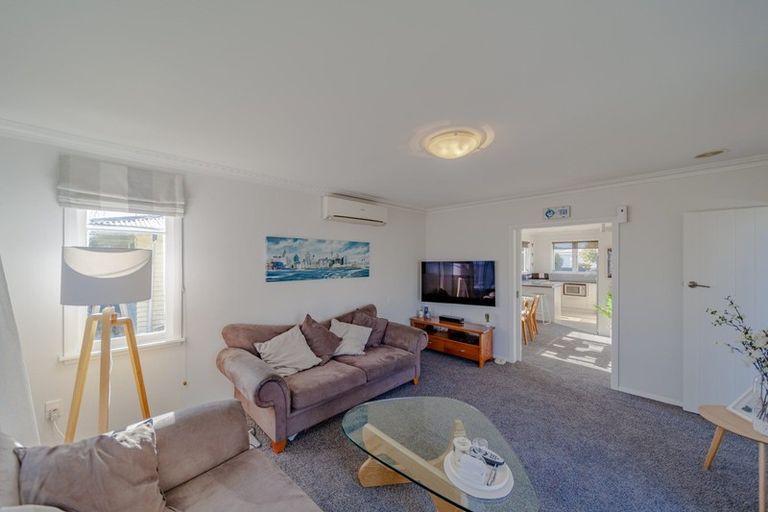 Photo of property in 14 Trevelyan Street, Onekawa, Napier, 4110