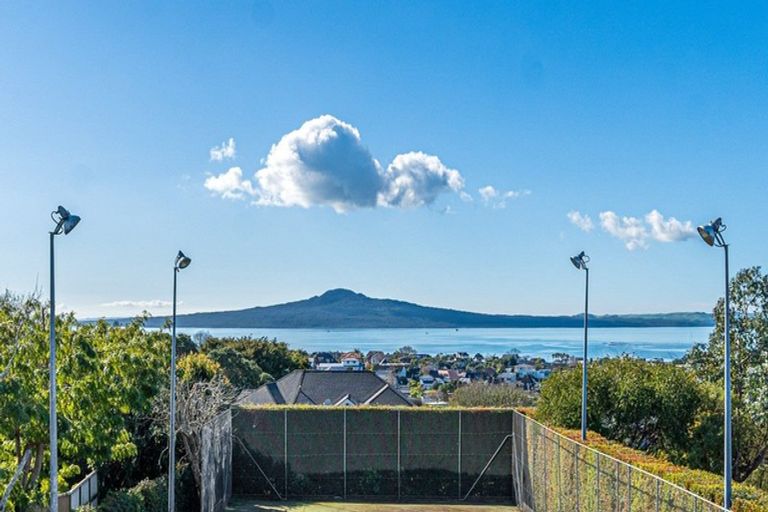 Photo of property in 188 Kohimarama Road, Kohimarama, Auckland, 1071