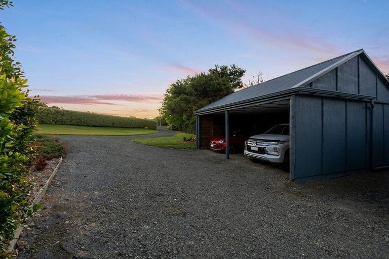 Photo of property in 1232 Weranui Road, Wainui, Silverdale, 0994