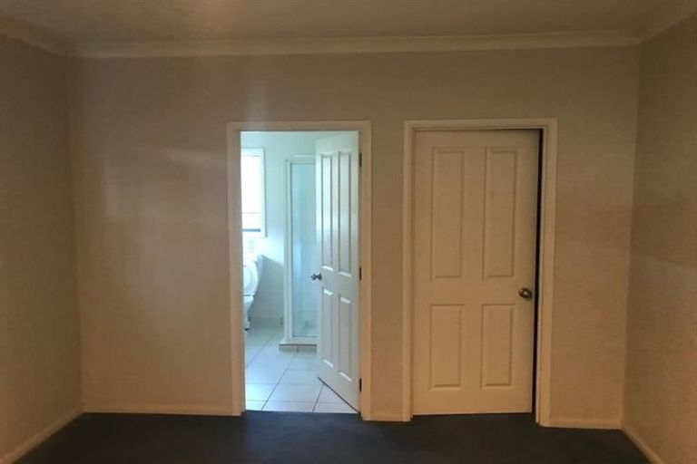 Photo of property in 20 Riverwood Boulevard, Redwood, Christchurch, 8051