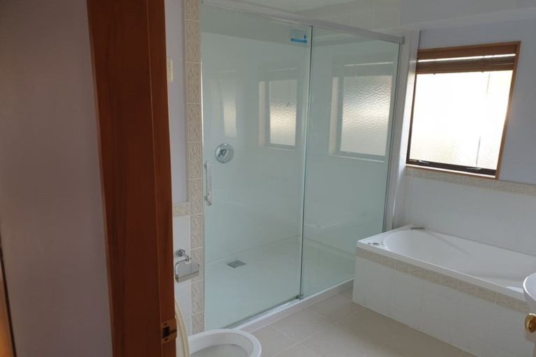 Photo of property in 48 Rata Road, Raumati Beach, Paraparaumu, 5032