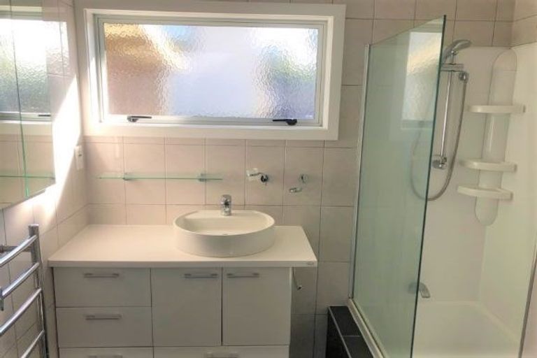 Photo of property in 1 Moa Place, Onerahi, Whangarei, 0110