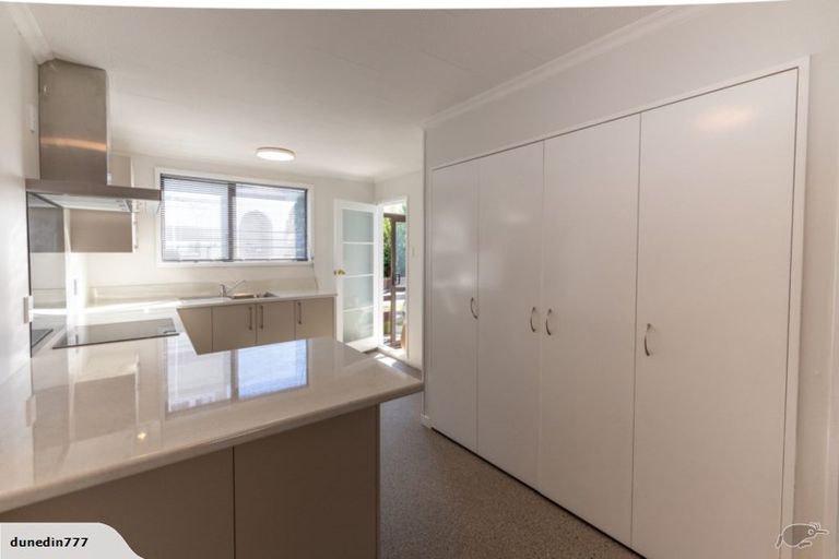 Photo of property in 123d Macandrew Road, South Dunedin, Dunedin, 9012