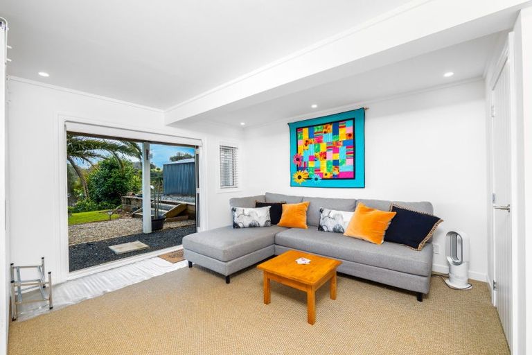 Photo of property in 3 Lichen Grove, Russell, 0272