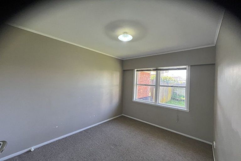 Photo of property in 6/8 Winspear Place, Manukau, Auckland, 2025