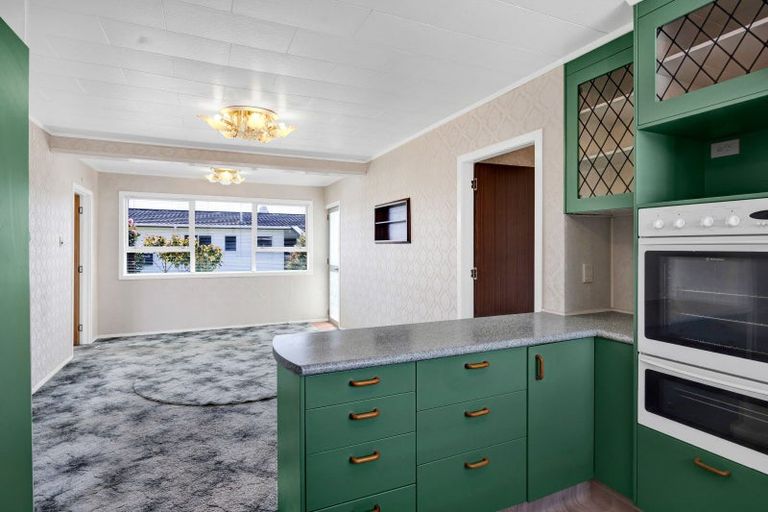 Photo of property in 82 Grey Street, Waitara, 4320