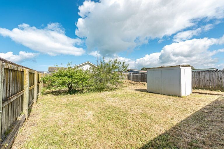 Photo of property in 14 Rogers Street, Castlecliff, Whanganui, 4501