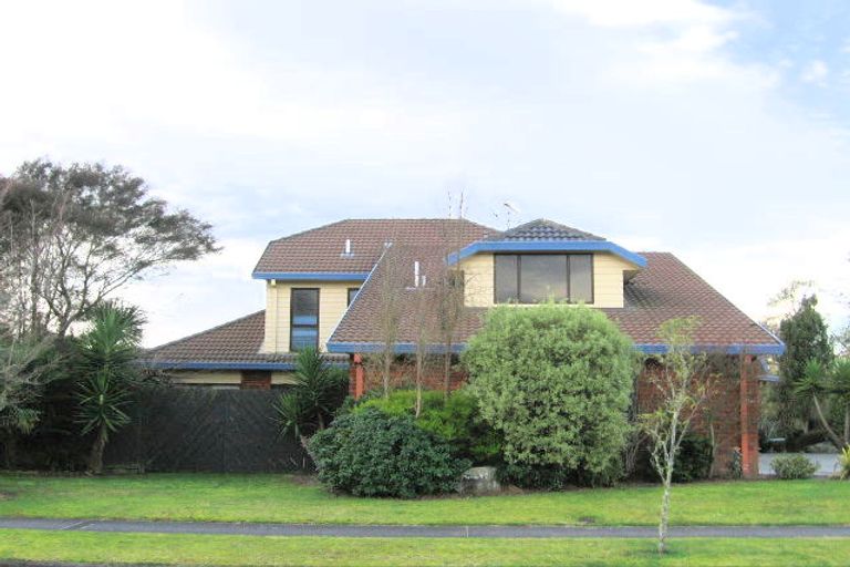 Photo of property in 15 Arcus Street, St Andrews, Hamilton, 3200