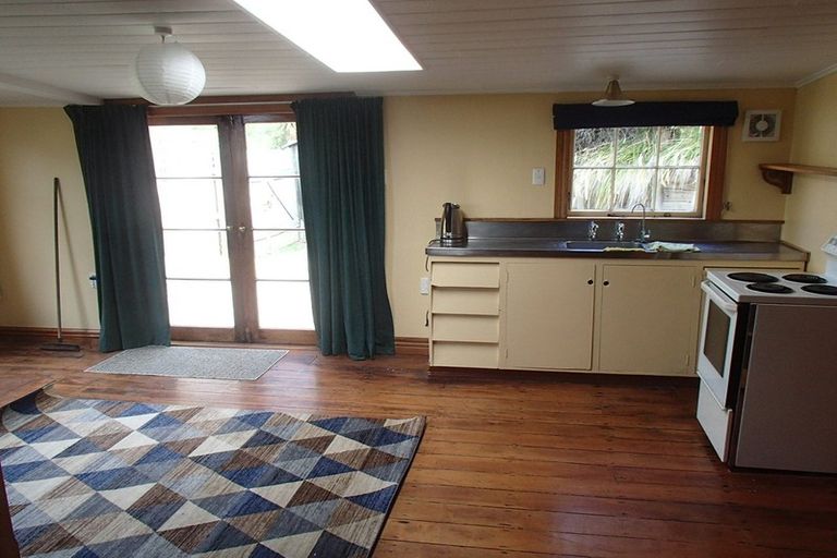 Photo of property in 10 Mcauley Road, Portobello, Dunedin, 9014