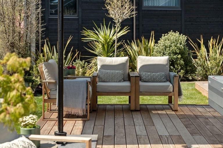 Photo of property in 10 Pendeen Crescent, Jacks Point, Queenstown, 9371