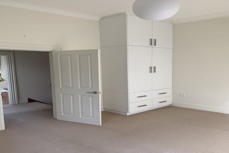 Photo of property in 5 Devon Street, Aro Valley, Wellington, 6021