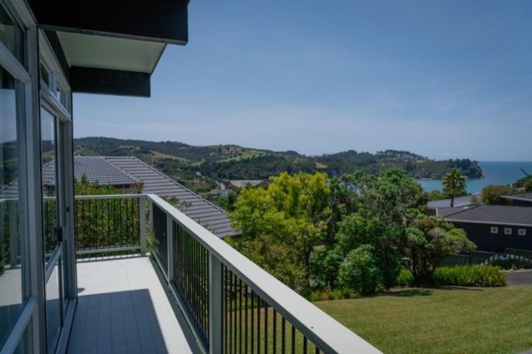 Photo of property in 7 Sykes Avenue, Hatfields Beach, Orewa, 0931