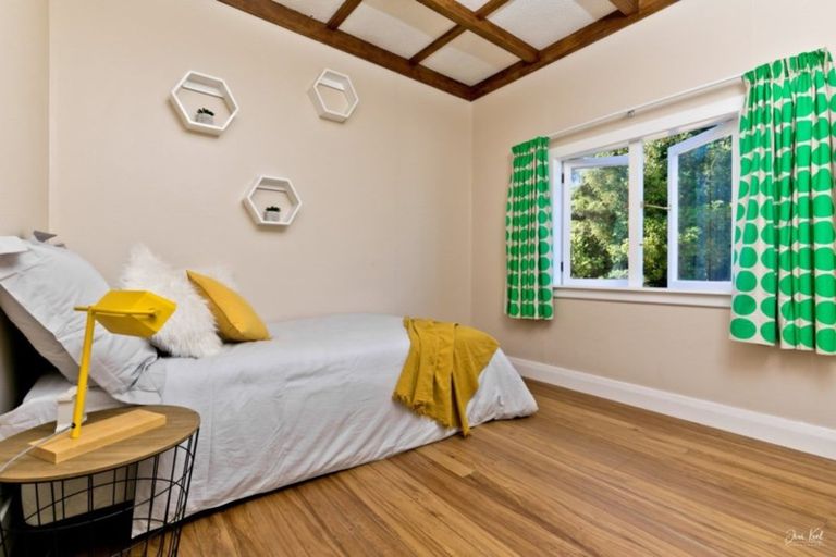 Photo of property in 81 Burns Lane, Kumeu, 0892