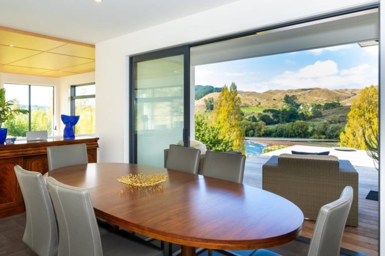 Photo of property in 71 Matangi Road, Tuki Tuki, Havelock North, 4294