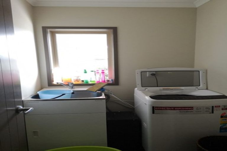 Photo of property in 11 Trauzer Place, Flagstaff, Hamilton, 3210