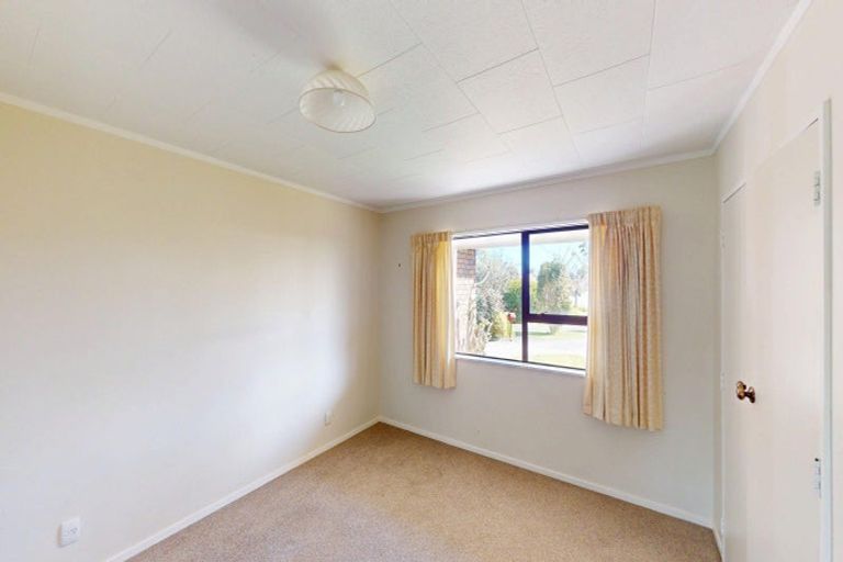 Photo of property in 18 Homewood Avenue, Levin, 5510