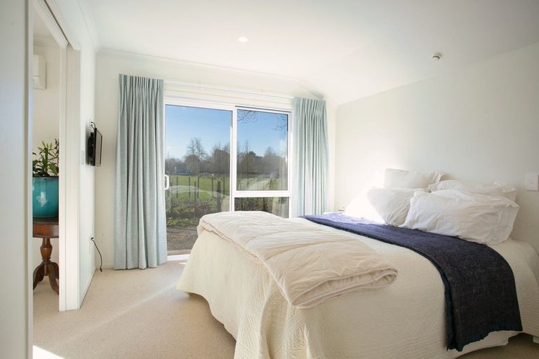 Photo of property in 49 Forrest Road, Cambridge, 3493