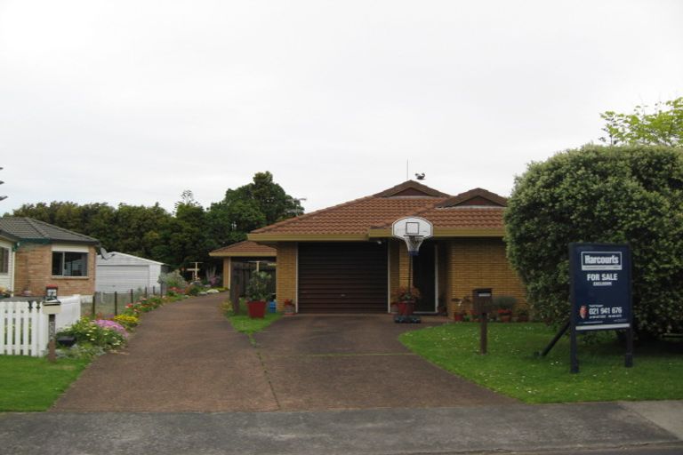 Photo of property in 112a The Circle, Manly, Whangaparaoa, 0930