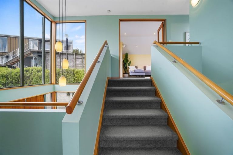 Photo of property in 262a Mount Pleasant Road, Mount Pleasant, Christchurch, 8081