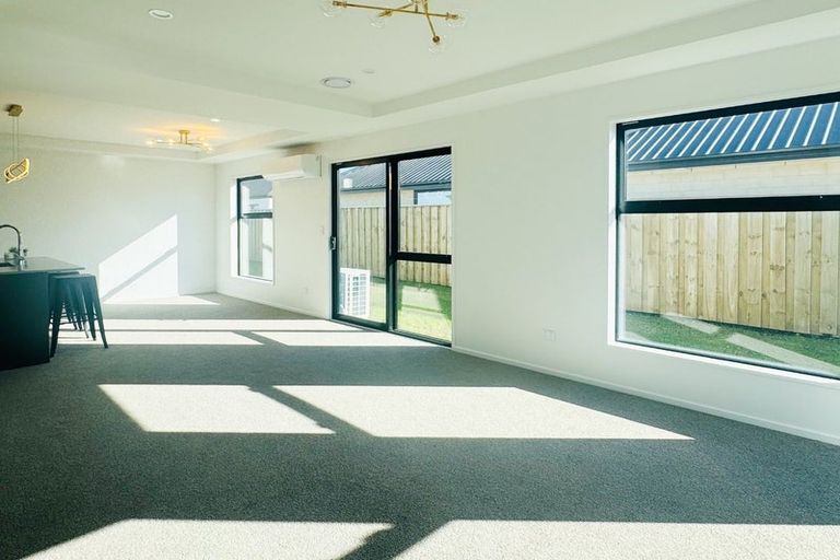 Photo of property in 80 Awatea Road, Hornby, Christchurch, 8025