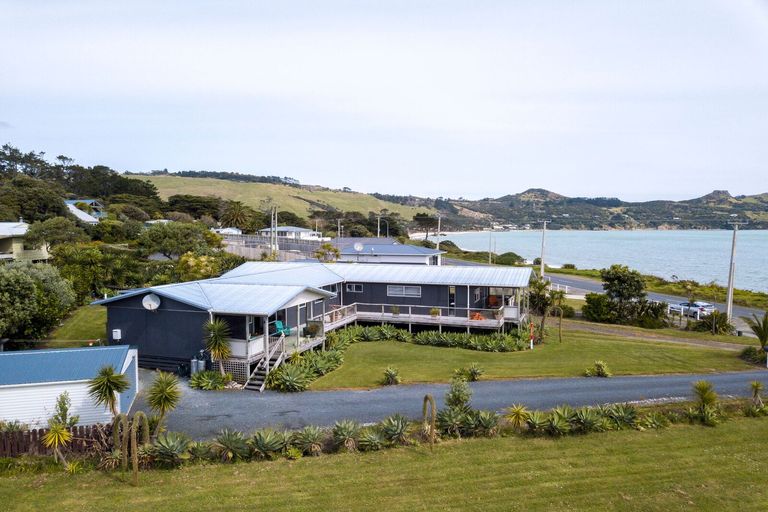 Photo of property in 185 Hokianga Harbour Drive, Omapere, Kaikohe, 0473