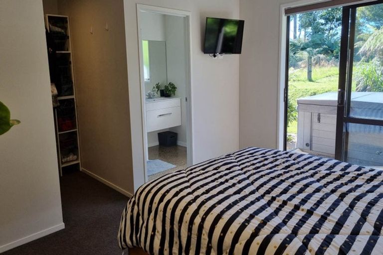 Photo of property in 1225 Frankley Road, Hurworth, New Plymouth, 4371