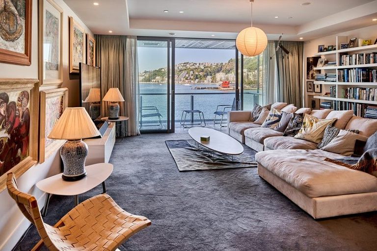 Photo of property in Clyde Quay Wharf, 2b/6 Clyde Quay Wharf, Te Aro, Wellington, 6011