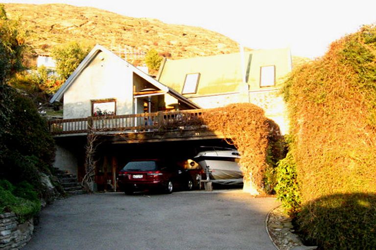 Photo of property in 33 Willow Place, Kawarau Falls, Queenstown, 9300