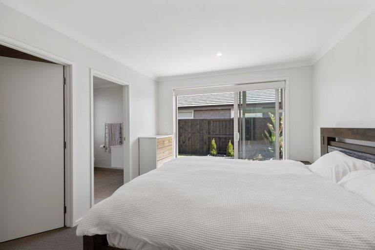 Photo of property in 12 Bill Miller Drive, Papamoa, 3118