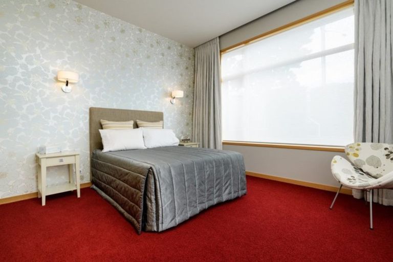 Photo of property in 61 Omokoroa Road, Omokoroa, 3114