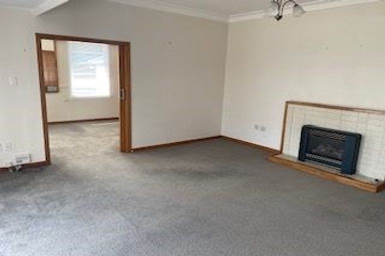 Photo of property in 27 Tokomaru Street, Welbourn, New Plymouth, 4312