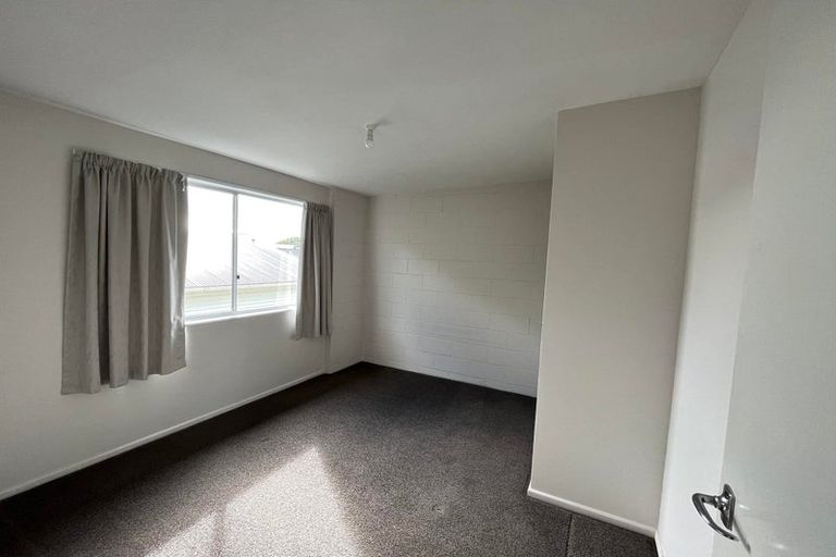 Photo of property in 1/158 Kings Crescent, Hutt Central, Lower Hutt, 5010