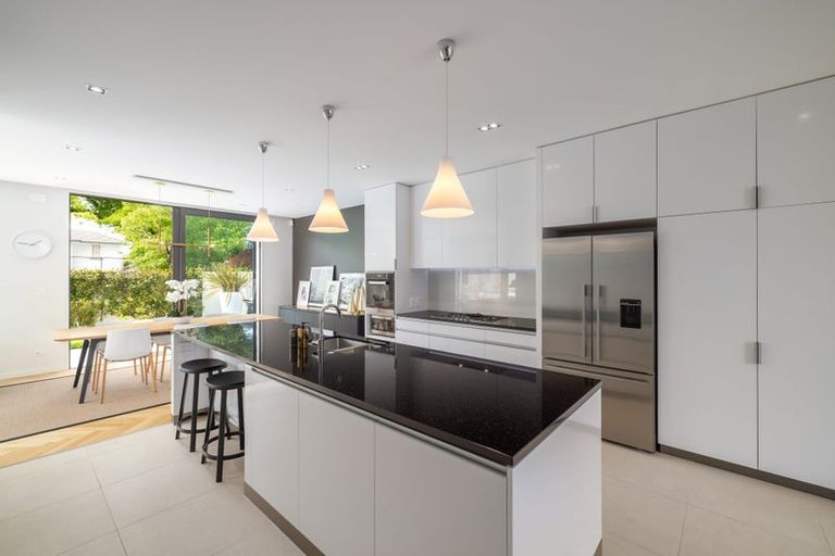 Photo of property in 138c Glandovey Road, Strowan, Christchurch, 8052