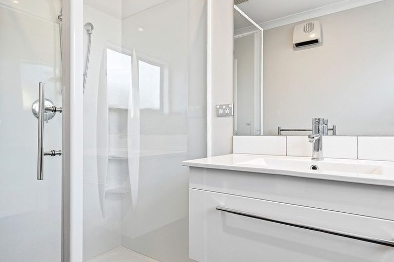 Photo of property in 29 Epsom Drive, Rangiora, 7400