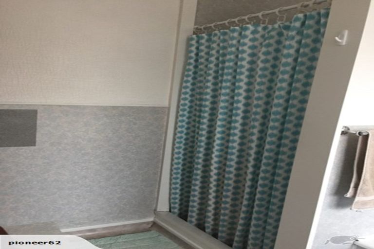 Photo of property in 2/27 Tuirau Place, Ilam, Christchurch, 8041