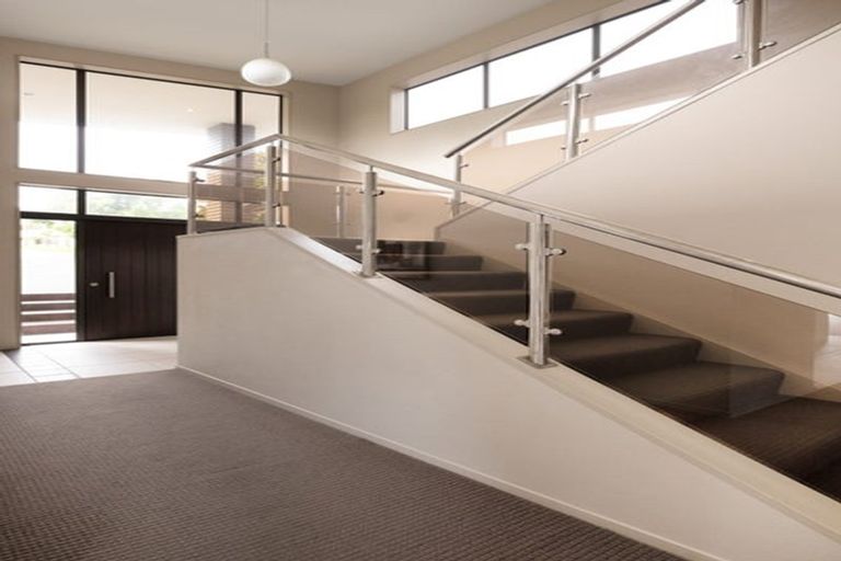 Photo of property in 2 Rochdale Close, Bethlehem, Tauranga, 3110