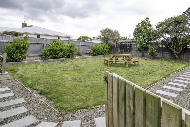 Photo of property in 1 Oriana Place, Highbury, Palmerston North, 4412