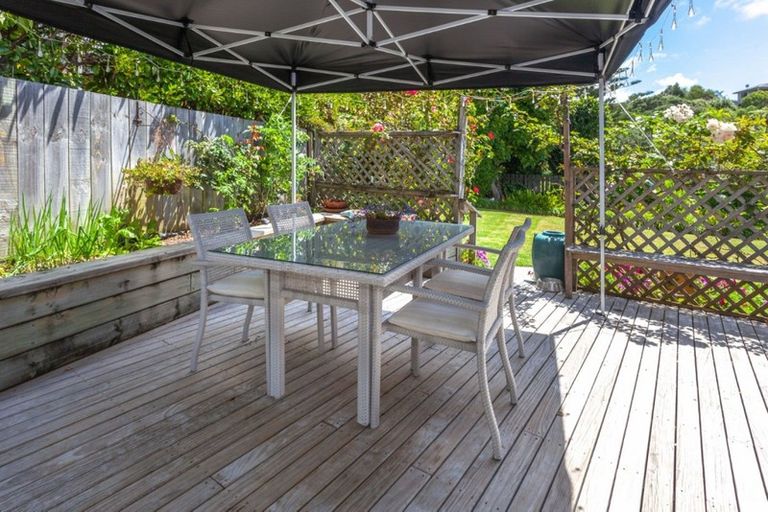 Photo of property in 205 Onemana Drive, Onemana, Whangamata, 3691