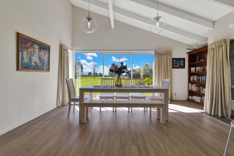 Photo of property in 2469 Tram Road, West Eyreton, Rangiora, 7475